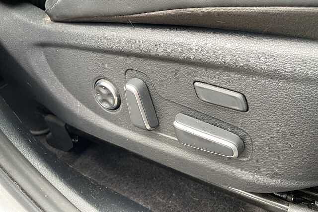 Hyundai SANTA FE Ultimate Hybrid 1.6 T-GDi HEV (230ps)