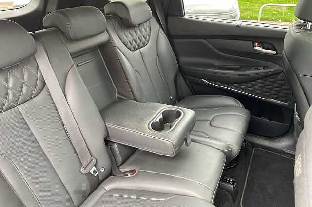 Hyundai SANTA FE Ultimate Hybrid 1.6 T-GDi HEV (230ps)