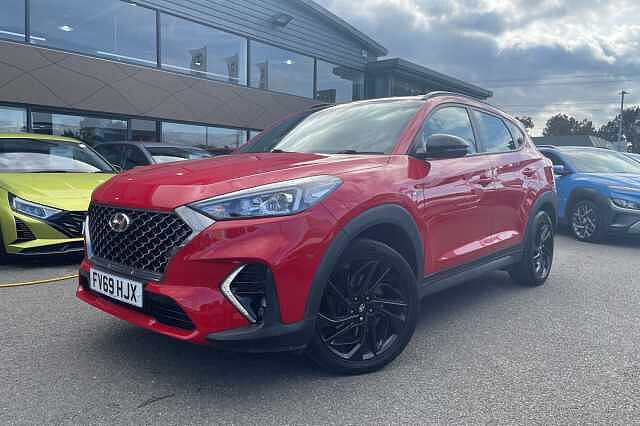 Hyundai TUCSON N Line 1.6 T-GDi (177ps) Engine Red