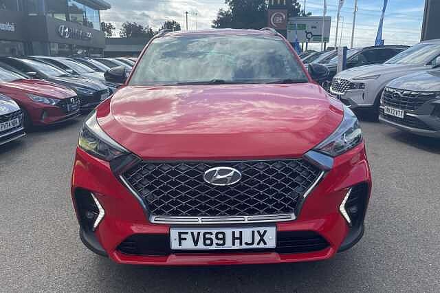 Hyundai TUCSON N Line 1.6 T-GDi (177ps) Engine Red