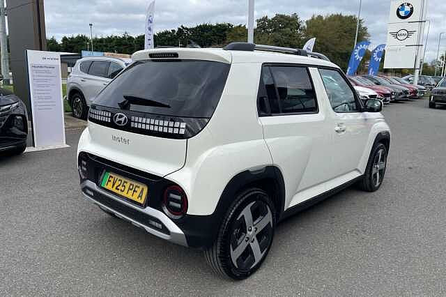 Hyundai Inster 02 49kWh EV (116ps)