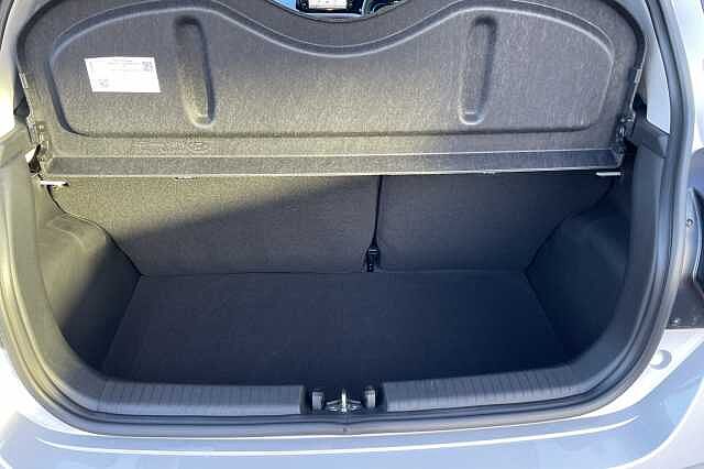 Hyundai i10 Premium (Nav) 1.2 MPi (79ps)