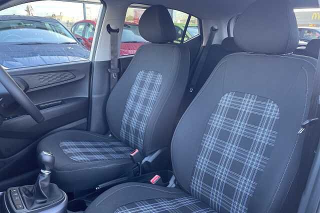 Hyundai i10 Premium (Nav) 1.2 MPi (79ps)