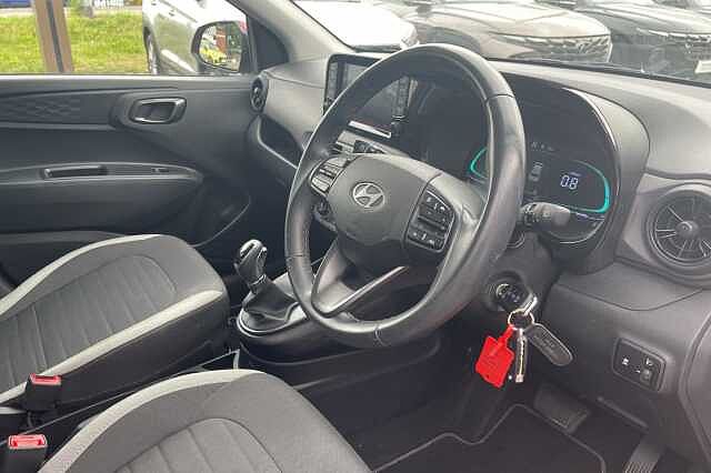 Hyundai i10 Advance [Nav] 1.0 MPi (63ps)