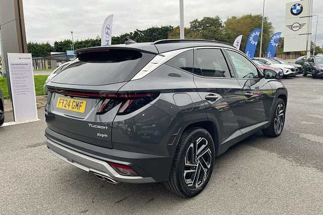 Hyundai TUCSON Ultimate Plug in Hybrid 1.6 T-GDi PHEV 4WD (252ps)
