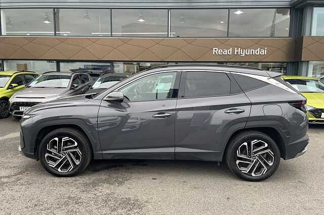 Hyundai TUCSON Ultimate Plug in Hybrid 1.6 T-GDi PHEV 4WD (252ps)
