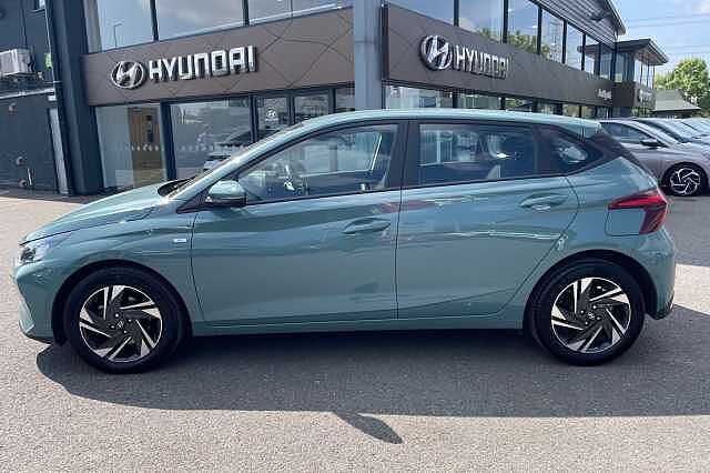 Hyundai i20 SE Connect 1.0 T-GDi MHEV (100ps)