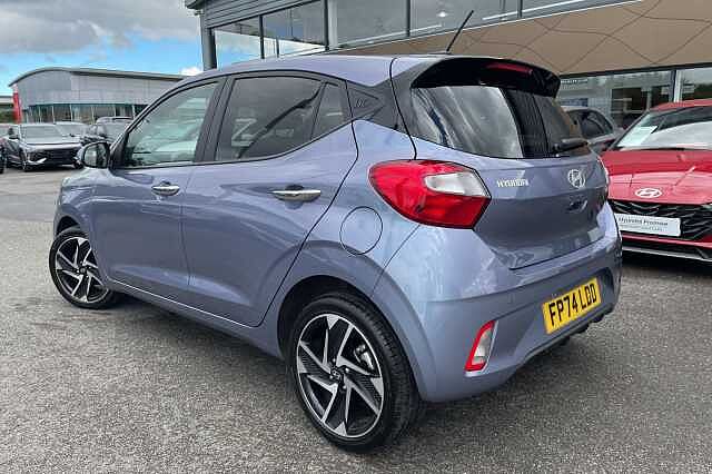 Hyundai i10 Premium [Nav] 1.0 MPi (63ps)