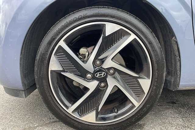 Hyundai i10 Premium [Nav] 1.0 MPi (63ps)