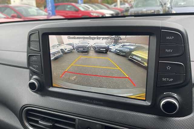 Hyundai KONA Premium 1.0T GDi (120ps)