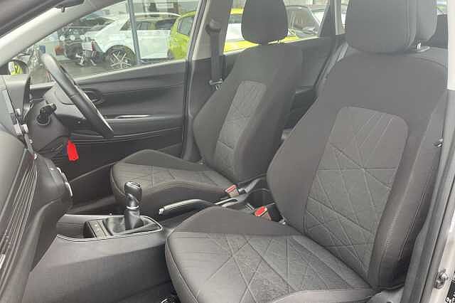 Hyundai BAYON SE Connect 1.0 T-GDi MHEV (100ps)