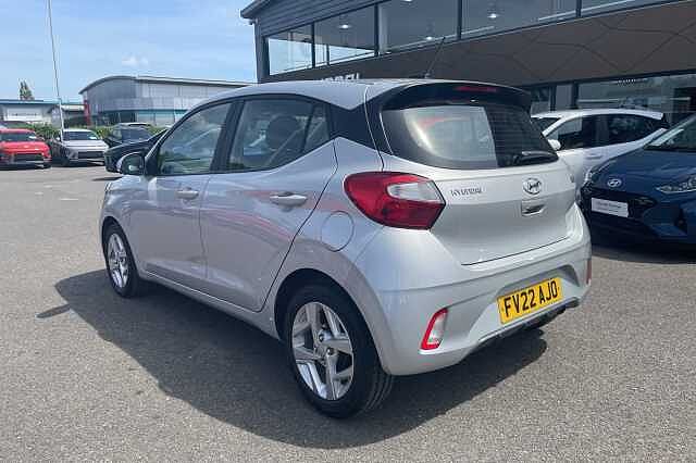 Hyundai i10 SE Connect 1.2 MPi (84ps)