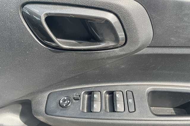 Hyundai i10 SE Connect 1.2 MPi (84ps)
