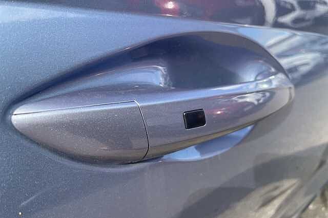 Hyundai BAYON Tech Line 1.0 T-GDi (90ps)