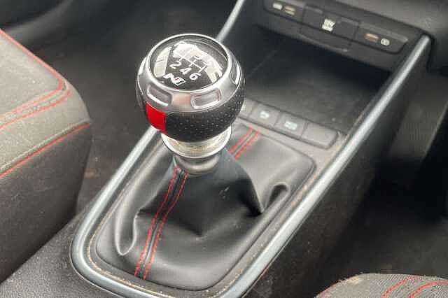 Hyundai i20 N Line 1.0 T-GDi MHEV (120ps)