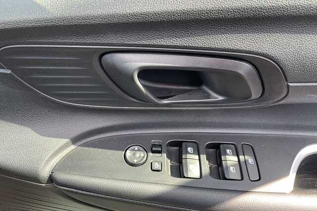 Hyundai BAYON SE Connect 1.0 T-GDi MHEV (100ps)