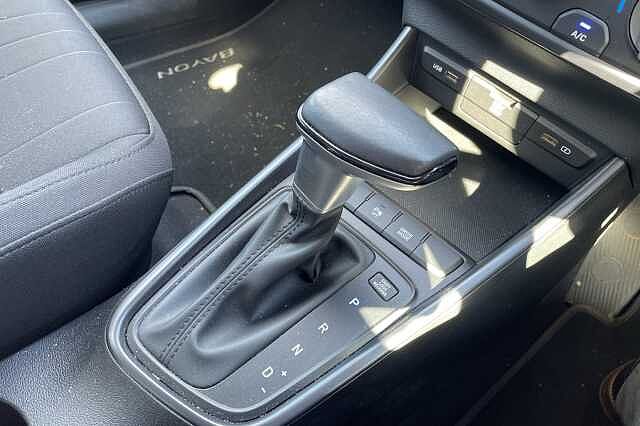 Hyundai BAYON SE Connect 1.0 T-GDi MHEV (100ps)