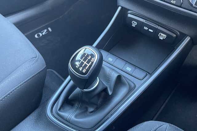 Hyundai i20 Advance (Nav) 1.0 T-GDi (100ps)