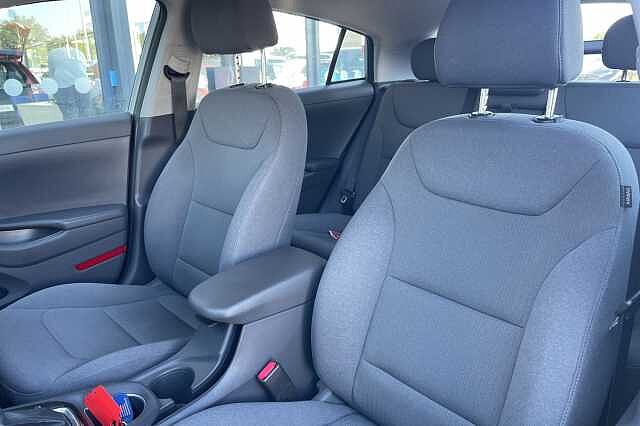 Hyundai IONIQ Premium Hybrid 1.6 GDi HEV (141ps)