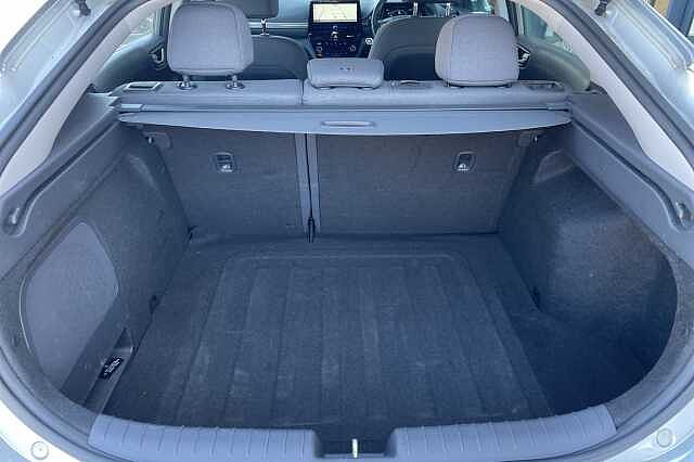 Hyundai IONIQ Premium Hybrid 1.6 GDi HEV (141ps)