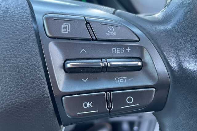 Hyundai IONIQ Premium Hybrid 1.6 GDi HEV (141ps)