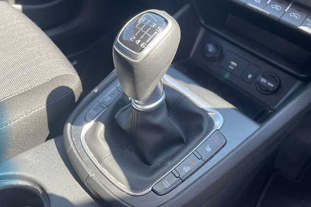 Hyundai KONA Premium 1.0 TGDi MHEV (120ps)