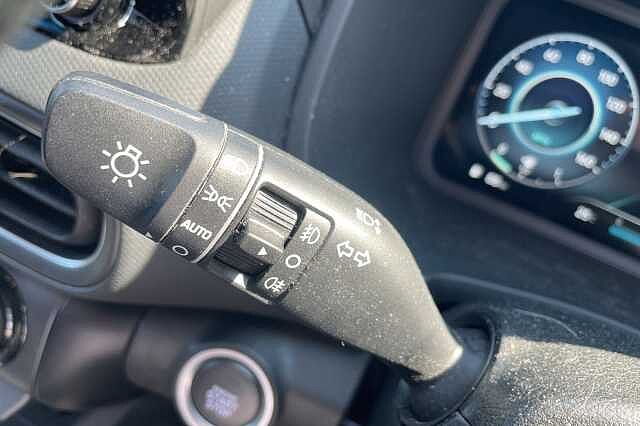 Hyundai KONA Premium 1.0 TGDi MHEV (120ps)