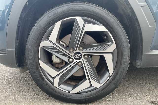 Hyundai TUCSON Premium Hybrid 1.6 T-GDi HEV (230ps)