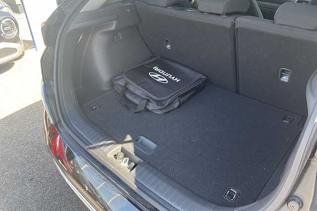 Hyundai KONA Premium Electric 64kWh EV (204ps)