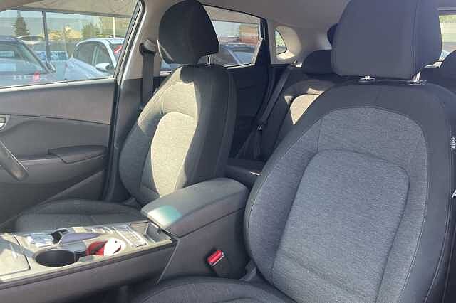 Hyundai KONA Premium Electric 64kWh EV (204ps)