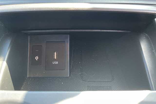 Hyundai KONA Premium Electric 64kWh EV (204ps)