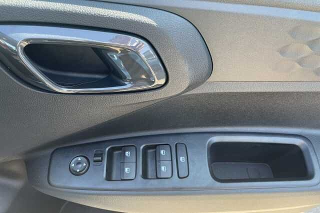 Hyundai i10 Advance [Nav] 1.0 MPi (63ps)