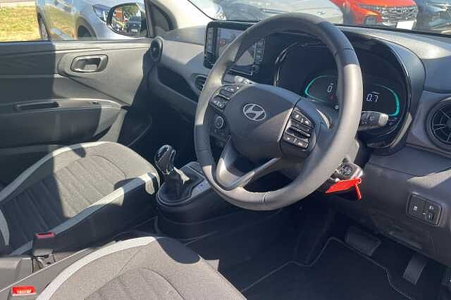 Hyundai i10 Advance [Nav] 1.0 MPi (63ps)